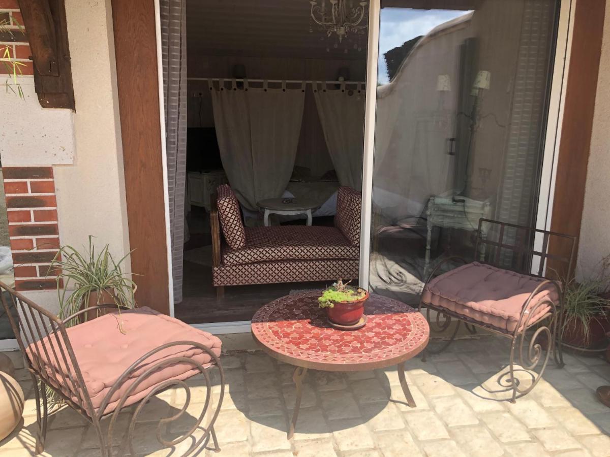 La Maisonnette De Cancan Mont-près-Chambord Zewnętrze zdjęcie